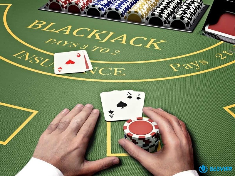 Bài xì dách là game bài đếm lá dùng bộ bài tây để chơi