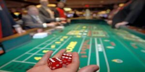 Cách chơi craps trong sòng bạc - Hướng dẫn chi tiết cho tân thủ