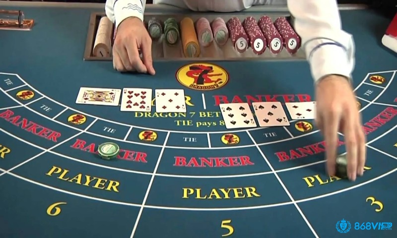 Hiểu rõ luật chơi bài baccarat trực tuyến cơ bản là bước đầu tiên để tối ưu trải nghiệm và nâng cao tỷ lệ thắng khi đặt cược.